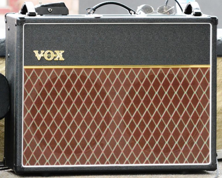 AC30